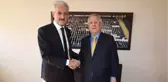 Fenerbahçe Taraftarından Aziz Yıldırım'a Mehmet Ali Aydınlar Tepkisi