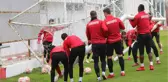 Samsunspor'da Alacakları Ödenmeyen Ayite ve Samed Antrenmana Çıkmadı