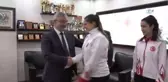 Başkan Yaralı Başarılı Tekvandocuları Altınla Ödüllendirdi