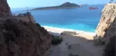 Antalya-Başkan Kocaer Kaputaş Plajı'nda 1 Gram Beton Kullanılmadı