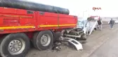 Afyonkarahisar-Tır'a Çarpan Otomobilin Sürücüsü Yaralandı