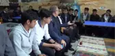 Şehit Çocuklarının Fotoğrafına Yüzünü Yaslayıp Ağladı