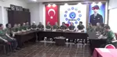 Bursa'da Türk Eğitim-Sen'den Askeri Kıyafetli Basın Açıklaması