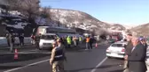 Yolcu Otobüsü Hafif Ticari Araçla Çarpıştı: 4 Ölü, 7 Yaralı (2)