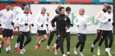 Galatasaray'da Sözleşmesi Biten 8 Futbolcunun Kaderi, Ligdeki Sıralamaya Bağlı Olacak