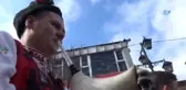 Saba Tümer'in Kahkahaları Kötü Ruhlar İçin
