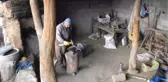 Sınırda 50 Yıldır Demir Dövüp Ekmeğini Çıkartıyor