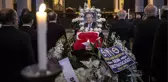 Tek Koluyla Hastalarına Şifa Dağıtan Dr. Agop, Türk Bayrağıyla Son Yolculuğuna Uğurlandı