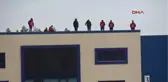 Karabük İşten Çıkarılan İşçiler Fabrikanın Çatısına Çıktı