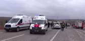 Besni'de Trafik Kazası 1 Ölü, 5 Yaralı