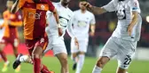 Aslan Finale Göz Kırptı