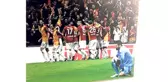 Galatasaray Müzesinde Volkan Demirel'in de Fotoğrafı Var