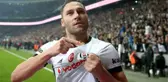 Beşiktaş'ta Dusco Tosic, 30'uncu Saniyede Sarı Kart Gördü