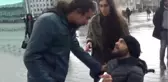 Herkes Arkasını Dönüp Gitti, Engelli Genç, Kadına Şiddete, Akülü Arabasıyla Direndi