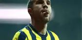 Tribüne Dilini Çıkaran Robin van Persie, Davalık Oldu