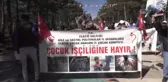 Çocuklar, Kuş Evlerle Çocuk İşçiliğine Dikkati Çekti