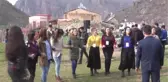 Çukurca'da Polis Vatandaşla 