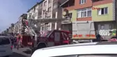 Zonguldak Yangın Nedeniyle Binadan Çıkamayan 3 Kadını İtfaiye Kurtardı