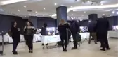 Dünya Bir Kukla Sahnesi