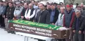 Denizli Kayınpederinin Cenazesine Giderken Kazada Karnındaki İkiz Bebekleriyle Öldü