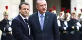 Erdoğan, Fransa Cumhurbaşkanı'na Taziyelerini İletti