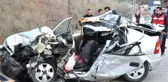 Gümüşhane'de TIR İle Otomobil Kafa Kafaya Çarpıştı: 3 Ölü, 1 Yaralı