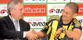 Aziz Yıldırım: Alex Büyük Olsaydı Şu Ana Kadar Bir Takım Çalıştırırdı