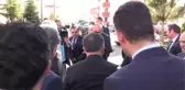 Bakan Yılmaz'dan Şehit Öğretmenin Ailesine Ziyaret