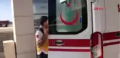 Adıyaman-Lastiği Patlayan Otomobil Tarlaya Devrildi 5 Yaralı