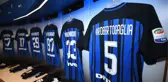 Inter, Cagliari Maçına Oyuncuların Instagram Adreslerinin Yazılı Olduğu Formalarla Çıktı