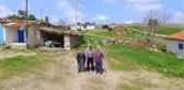 Bu Köyde Sadece 3 Kişi Yaşıyor! Muhtarın Seçimde Tek Rakibi Eşi