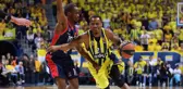 Fenerbahçe Doğuş Serinin İlk Maçında Baskonia'yı 82-73 Yendi