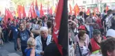 Fransa'da Hükümetin Politikalarını Protesto İçin On Binlerce Kişi Sokaklara Döküldü