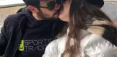 Rüzgar Erkoçlar, Kimseye Aldırış Etmeden Eşini Öpücüklere Boğdu