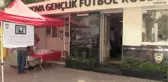 Stephen Hawking İçin İzmir'de Helva ve Dondurma Dağıtıldı