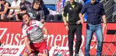 Kırmızı Kart Gören Freiburglu Çağlar Söyüncü, Soyunma Odasının Kapısına Tekme Attı