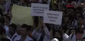 Cerrahpaşa Tıp Fakültesi Öğrencileri ve Akademisyenleri Bölünmeye Karşı Eylem Yaptılar
