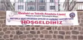 Lise Öğrencileri Hibrit Otomobil Üretti