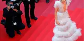 Kendall Jenner, Transparan Kıyafetiyle Cannes Film Festivali'ne Damga Vurdu