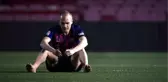 Barcelona'ya Veda Eden Iniesta, Camp Nou'dan Ayrılamadı