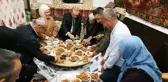 Cumhurbaşkanı Erdoğan Yer Sofrasında İftar Yaptı!