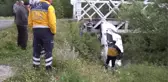 Devrilen Otomobil Köprü Korkuluklarında Asılı Kaldı