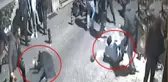 Kavga Anı Kamerada! Gözü Dönmüş Saldırgan Önüne Gelen Herkesi Bıçakladı