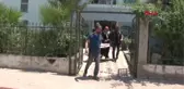 Antalya Kendisini Boğmaya Çalışan Sevgilisini Kalbinden Bıçaklayıp Öldürdü