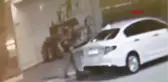 Antalya Motosiklet Kaskı Takıp 2 Otomobili Kundakladı