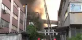 Davutpaşa'da Bulunan Bir İplik Fabrikasında Yangın Çıktı.