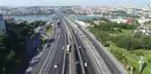 İstanbul'un Bayram Sabahı Boş Yolları Havadan Görüntülendi