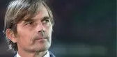 Fenerbahçe, Phillip Cocu'ya Kazandığının 5 Katını Teklif Etti