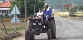 Muğla Tarlada Çift Sürerek, Üniversite Sınavına Hazırlanıyor