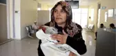 Ayağı Kırılan Horozu İçin Gözyaşı Döktü